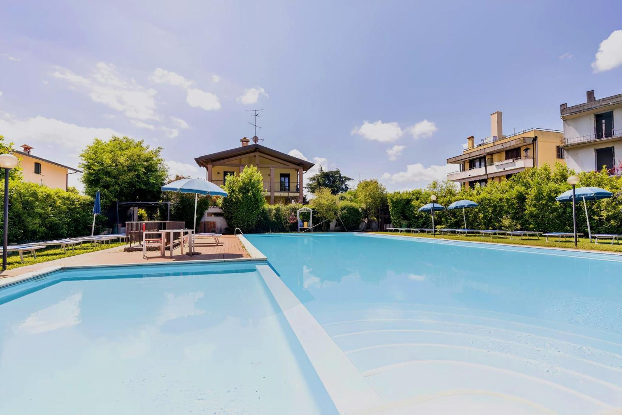 Appartamento Sunshine Apartment - 200M Dal Lago Con Piscina *