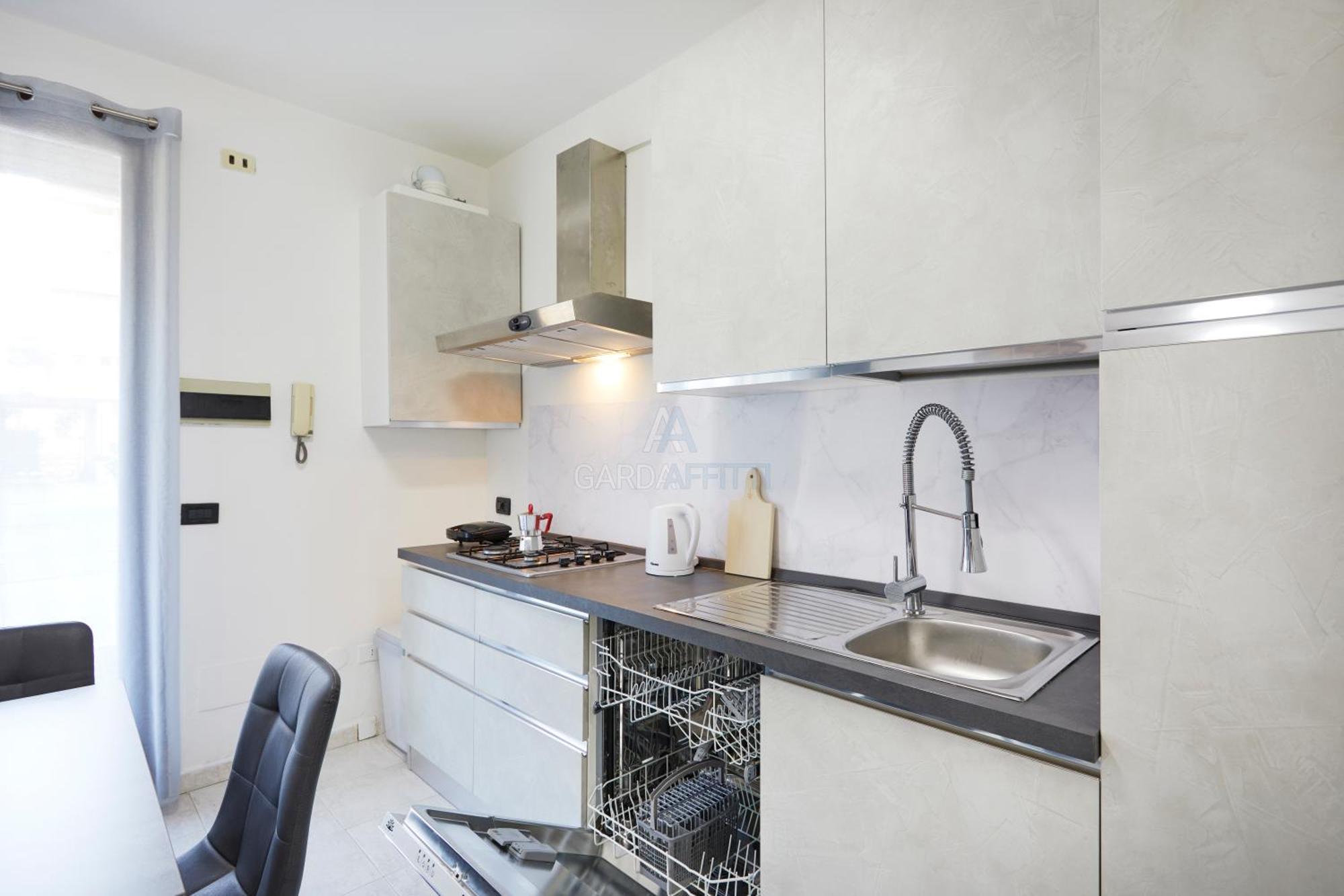 Sunshine Apartment - 200M Dal Lago Con Piscina * Desenzano del Garda
